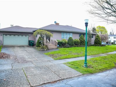 160 Monroe Dr, Buffalo, NY, 14221