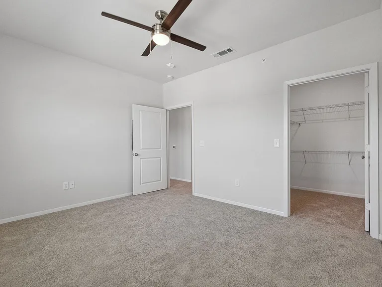 Stone Creek Flats - Brand New Apartments in Sherman, Texas — Photo 26