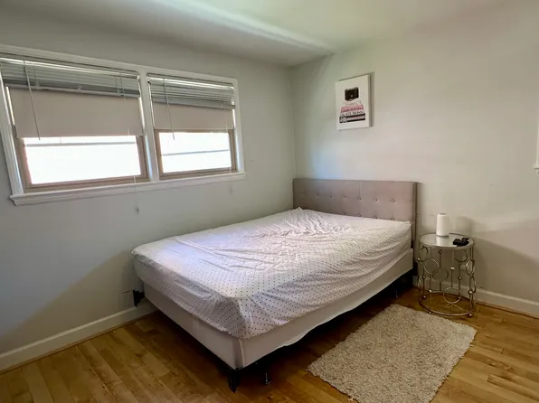 4641 20th Rd N APT 7, Arlington, VA 22207