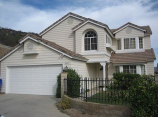 28765 Meadowgrass Dr, Castaic, CA 91384