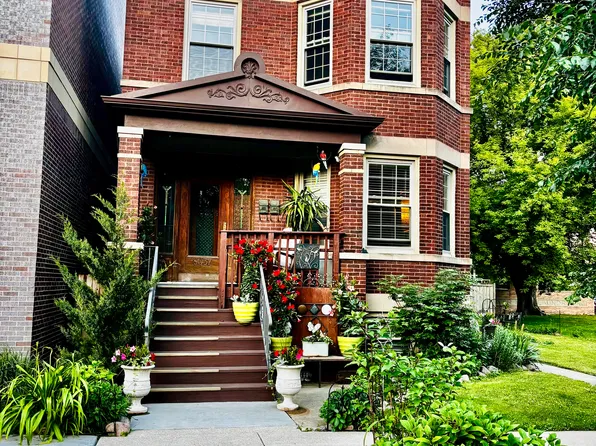 8037 Floral Ave #2, Skokie, IL 60077