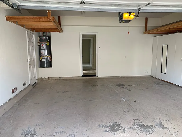 281 Mesa Dr — Photo 23