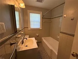 2 bed, 1300 sqft, $1,675 — Photo 4