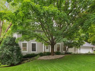 3615 James Ave, Deephaven, MN 55391