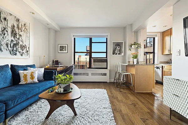 Sold by Compass | media 2