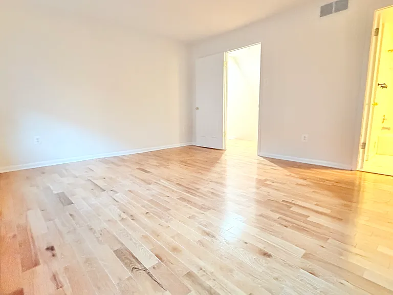803 Addison St #A — Photo 14