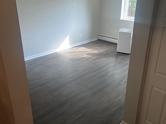 2nd image of 400 Swissvale Ave APT 24
