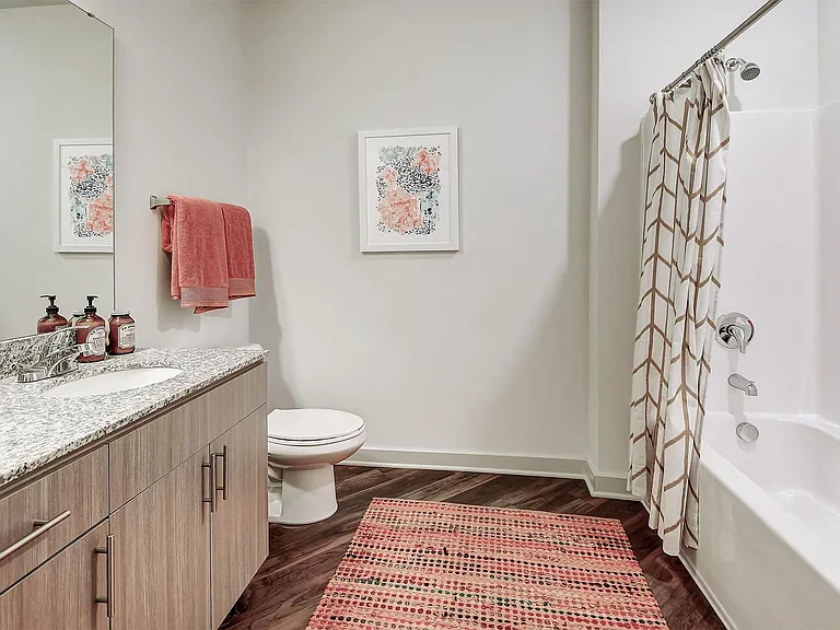The Linden Apartments — Photo 7