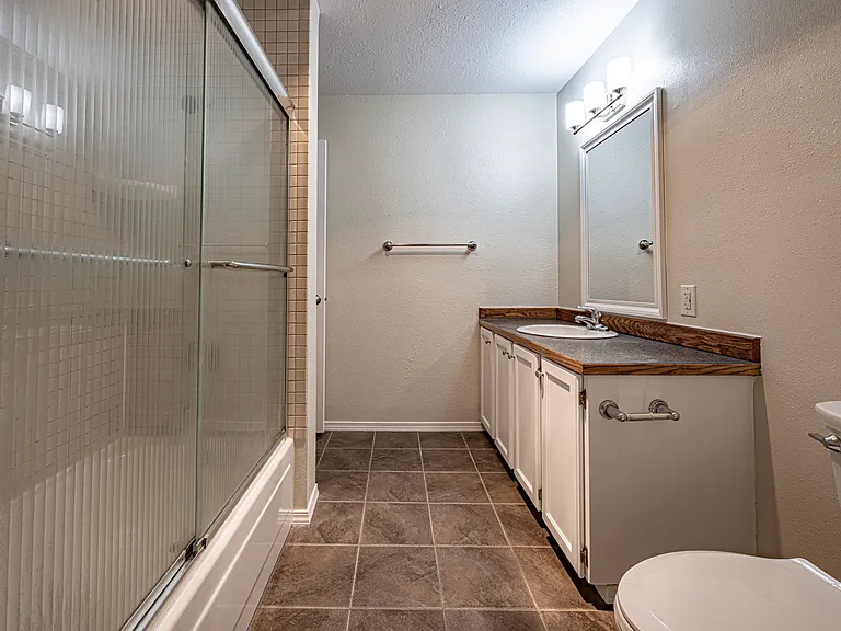 12515 NE 132nd Ct #A302 — Photo 10