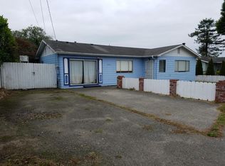2831 Kenmar Rd, Fortuna, CA 95540