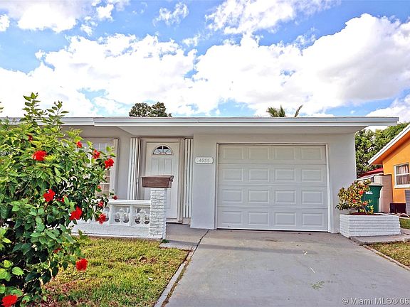 3rd image of 4935 NW 48th Ave