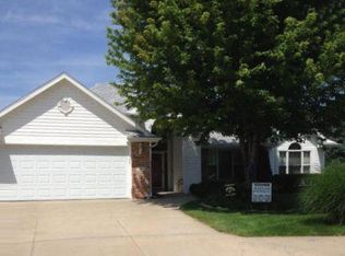 5 Melanie Cir, Council Bluffs, IA 51503