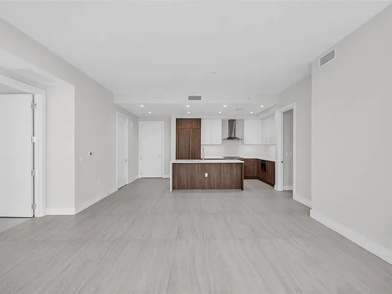 275 1st Ave S #2807 — Photo 14