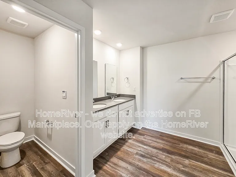 651 13th Avenue Dr NE — Photo 15