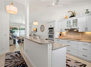 326 Bradstrom Cir APT 203F, Naples, FL 34113