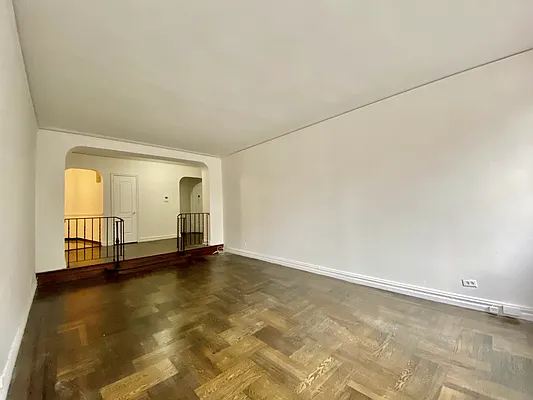 Rented by Compass | media 2