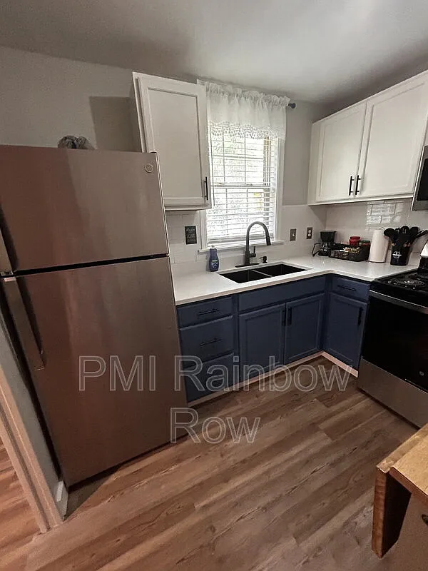 Studio, 1.0 bath, 550 sqft, $2,500 — Photo 2
