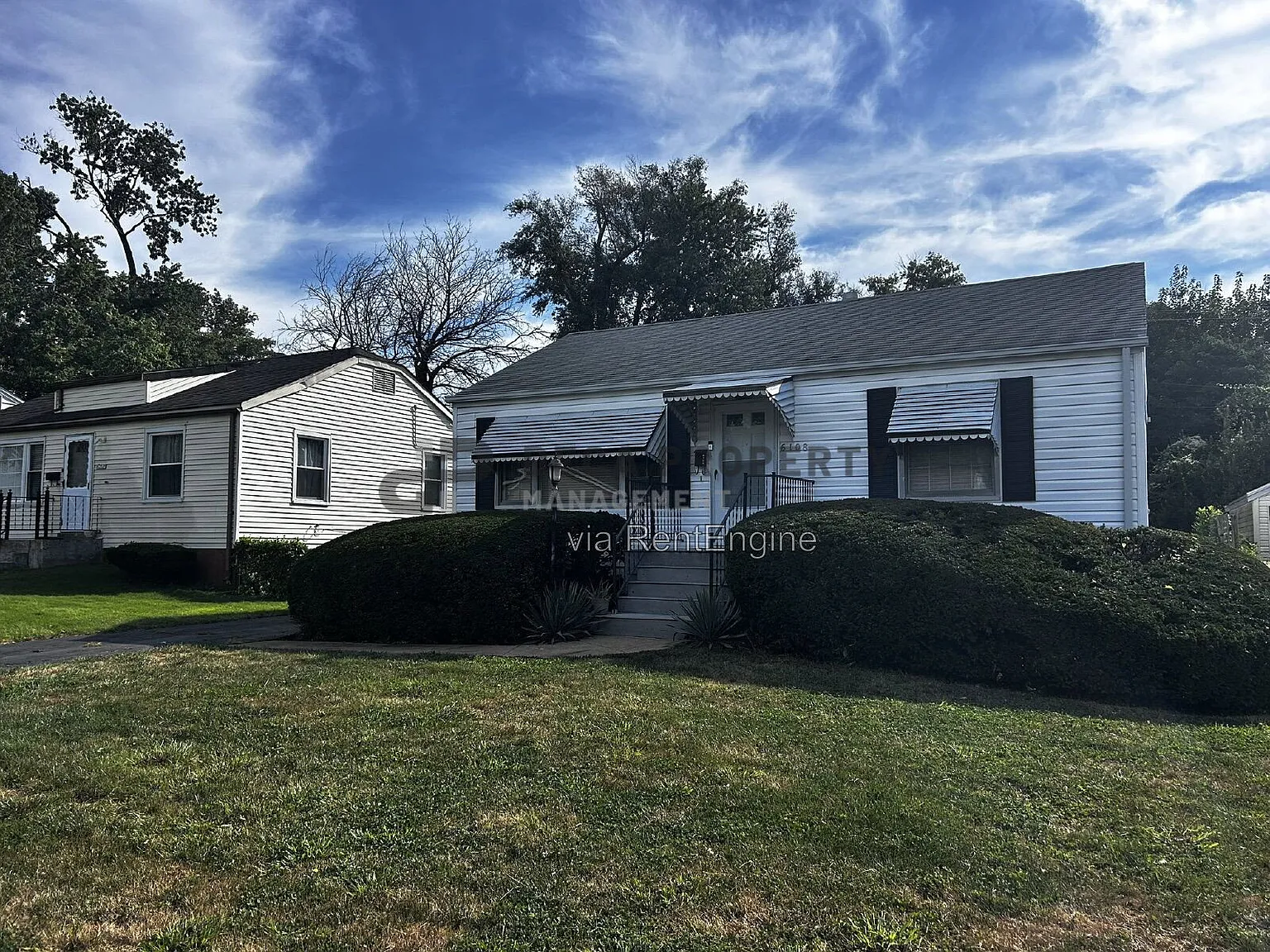 3 bed, 1.0 bath, 972 sqft, $1,295 — Photo 1