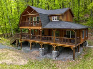 797 Hallet Rd, East Stroudsburg, PA 18301
