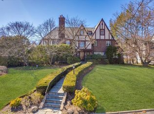 10 Byworth Rd, New Rochelle, NY 10804