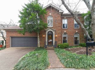 209 Burlington Pl, Nashville, TN 37215