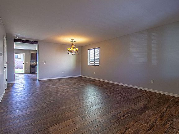 4th image of 1273 W Molinetto Dr