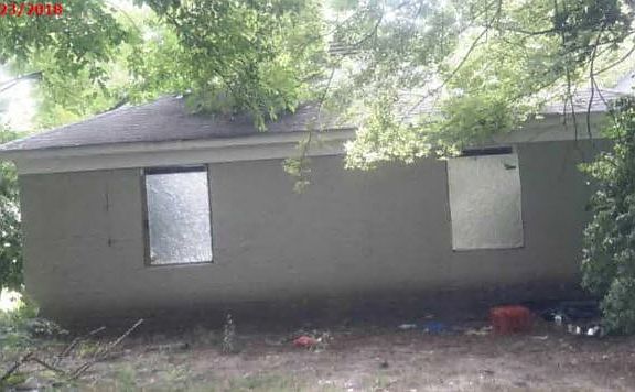 4th image of 1185 Coker St
