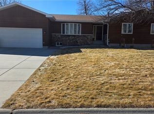 373 Stewart Ct S, Billings, MT 59105