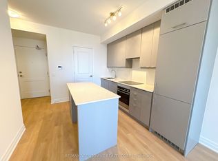 30 Elm Dr W #2405, Mississauga, ON L5B 0N6