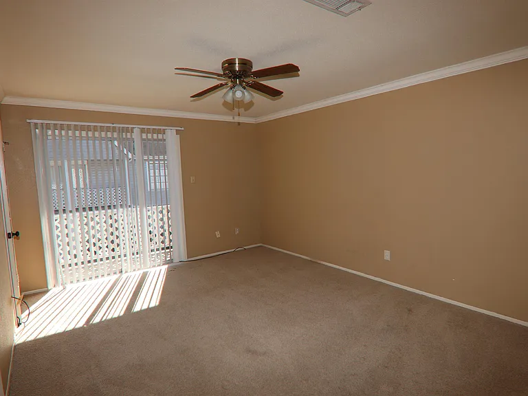 8648 Glen Meadow Ln — Photo 7