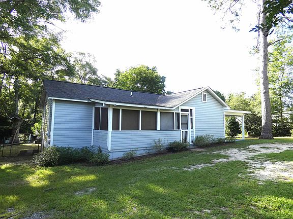 2nd image of 1550 Tennessee St