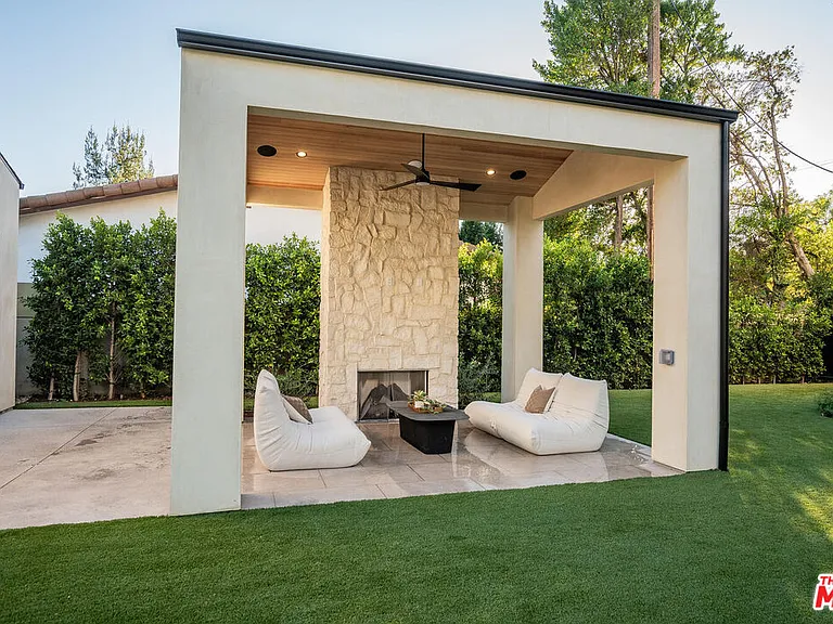 5064 Encino Ave — Photo 38