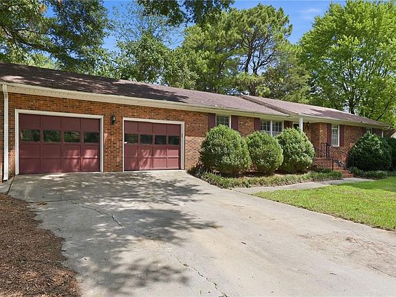 3rd image of 5009 Mallard Lake Dr