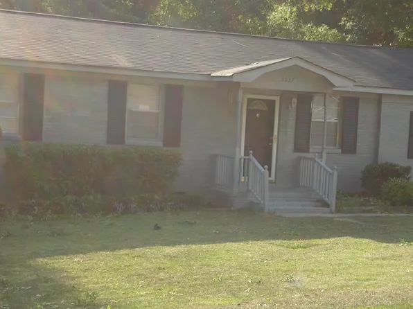 3037 Eastway Dr, Columbia, SC 29209