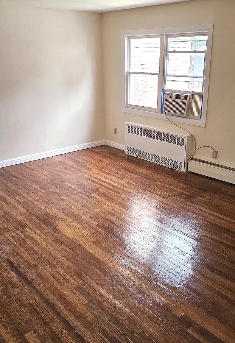 Parkview — Photo 1