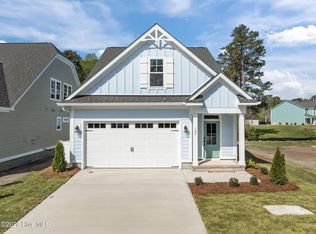 102 Freedom Park Road, Beaufort, NC 28516