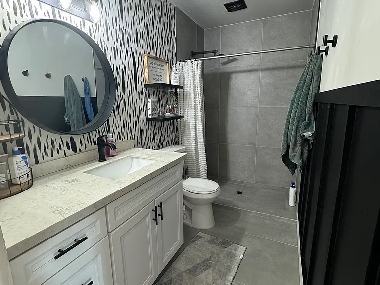 1731 Melrose Ave #45 — Photo 20