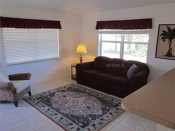 5th image of 174 Rotonda Cir