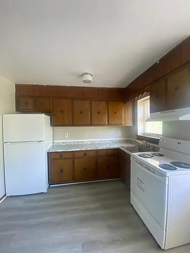 185 Thompson St #2B Photo 1