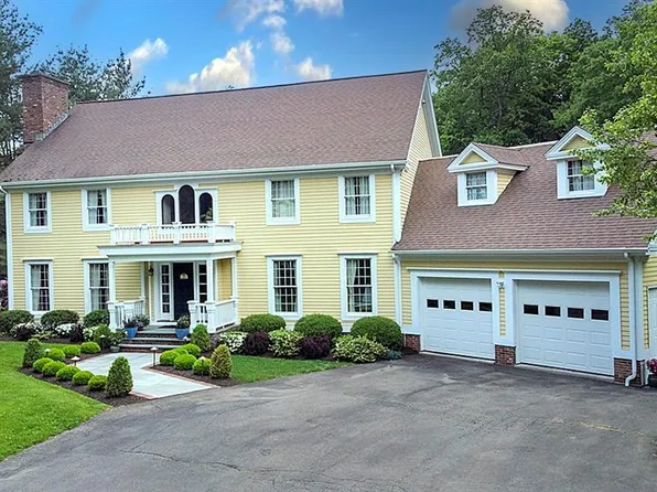 60 Newton Road, Woodbridge, CT 06525