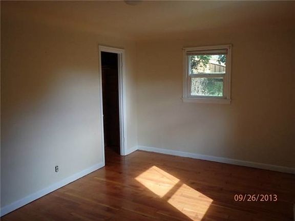 5th image of 1930 Snyder Ave