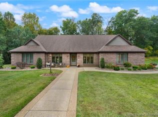 1275 Parkwood Dr NW, Corydon, IN 47112