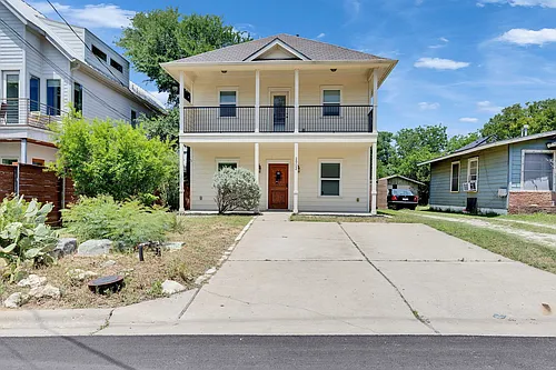 2902 E 13th St Photo 1 2902 E 13th St Photo 1