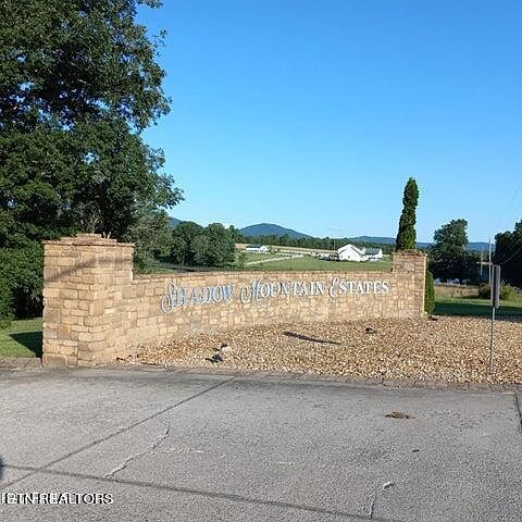 2nd image of Shadow Mountain Dr