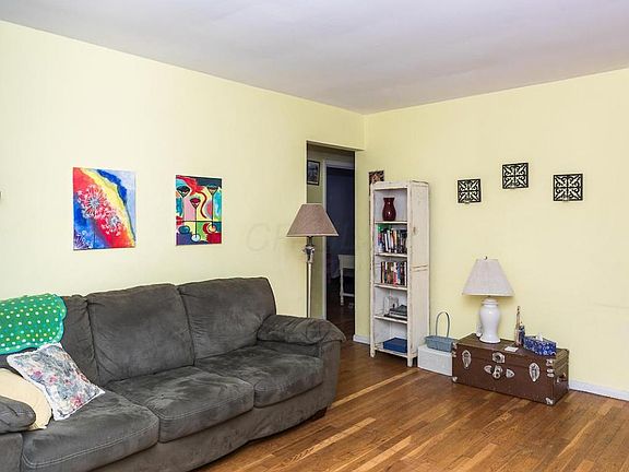 5th image of 531 Olentangy St