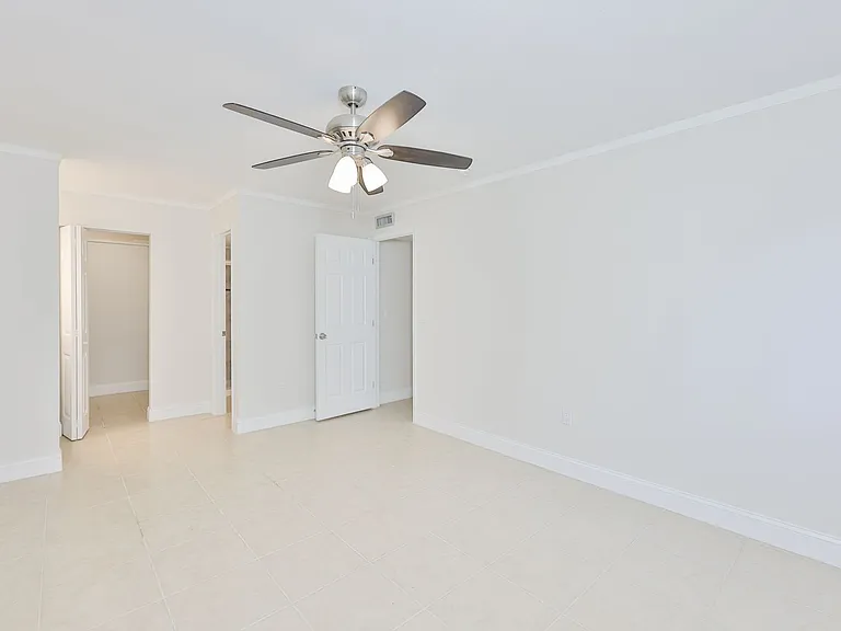 11502 7th Ln N #1401 — Photo 12