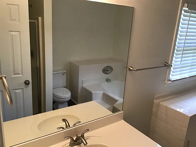 999 Merrimac Way — Photo 12