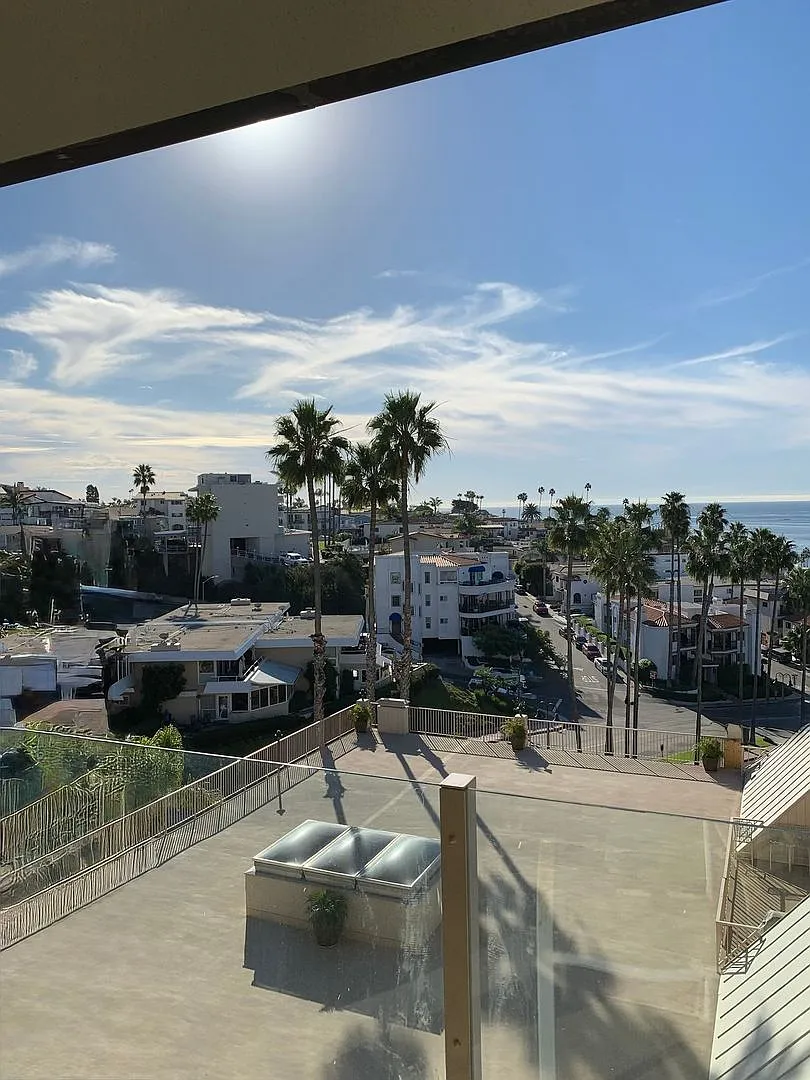 Unobstructed White Water Views in the San Clemente Pier Bowl — Photo 3