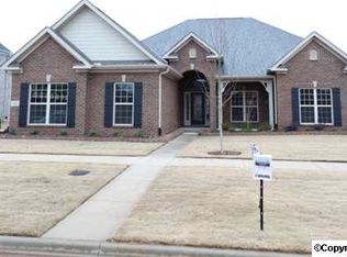 6 Crepe Dr, Huntsville, AL 35824