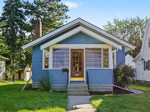 1480 Albert St N, Saint Paul, MN 55108